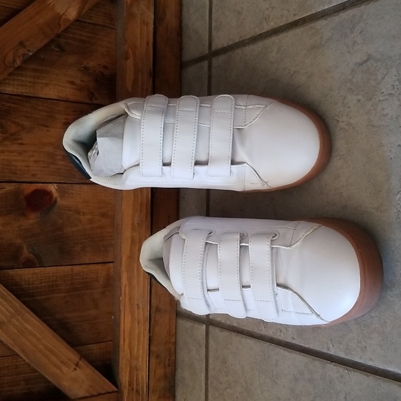 Leather Sneakers - Picture 2 of 10